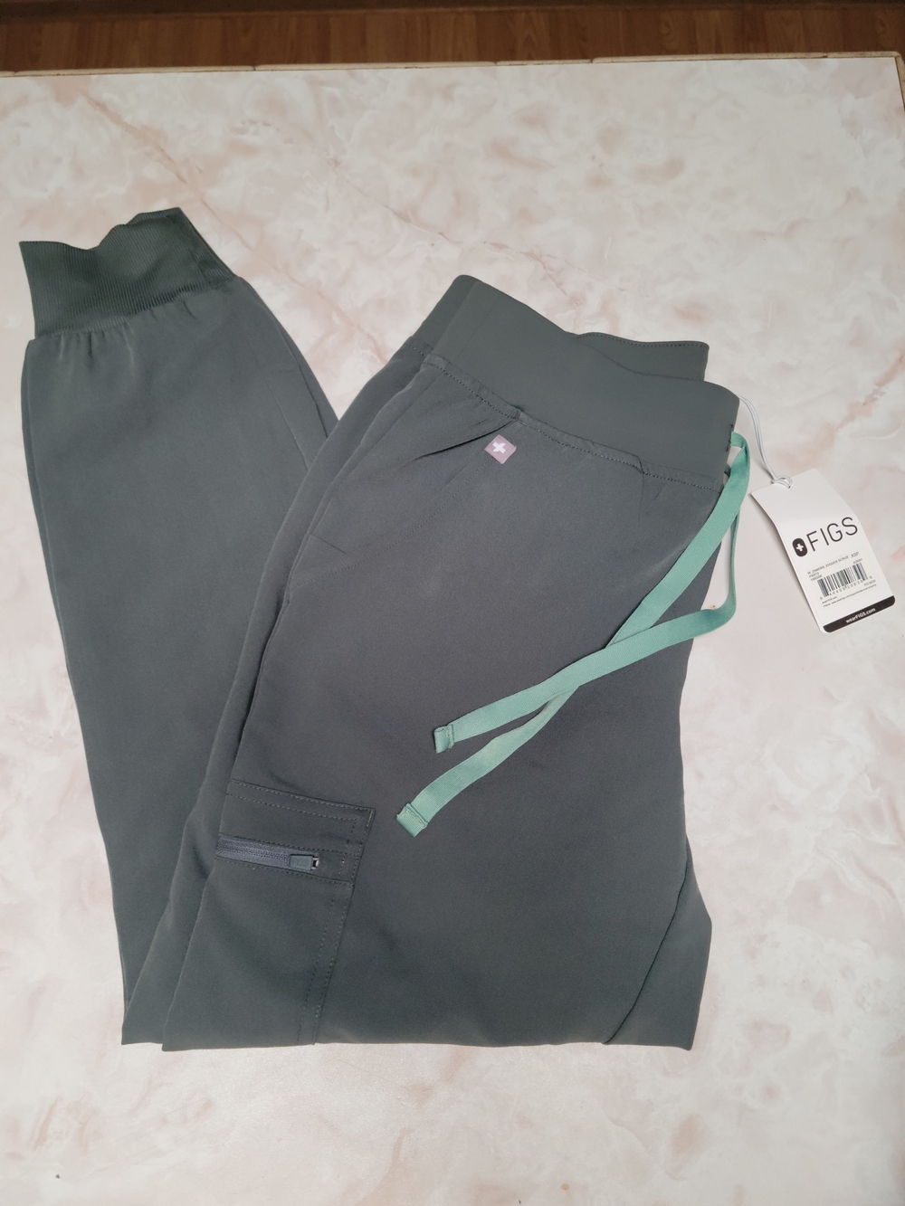 FIGS NWT Bonsai Zamora Jogger Scrub Pants XS Petite NWT Limited Edition